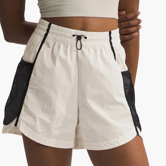 The North Face 2000 Mountain Light Wind Shorts Black & White Women's Size Large - Picture 1 of 6